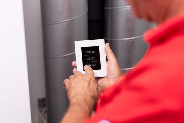 Touchscreen-Panel C6 zu Lüftungsgerät DOMEKT R 200